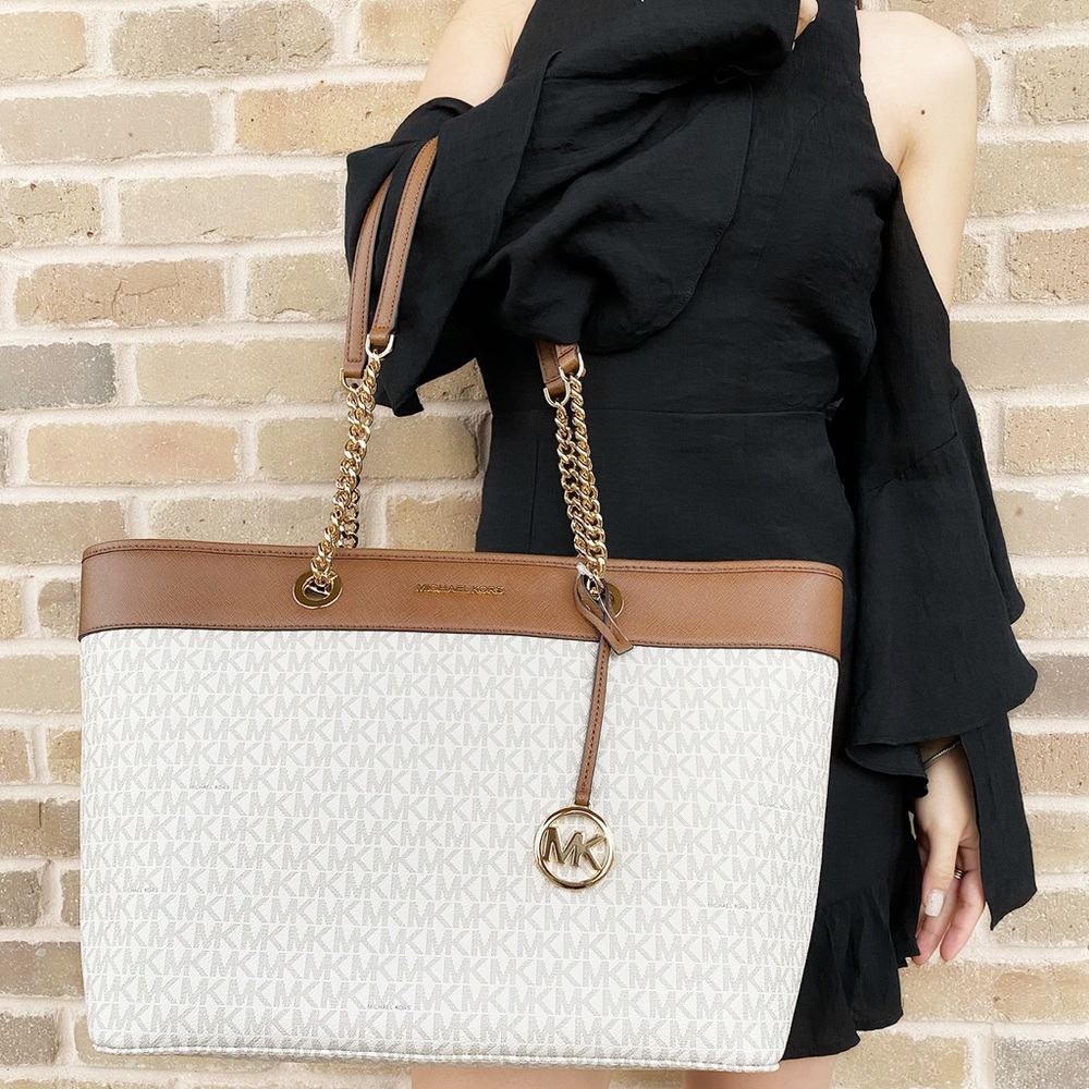 Michael Kors Large Tote Vanilla - Picture 2 of 3